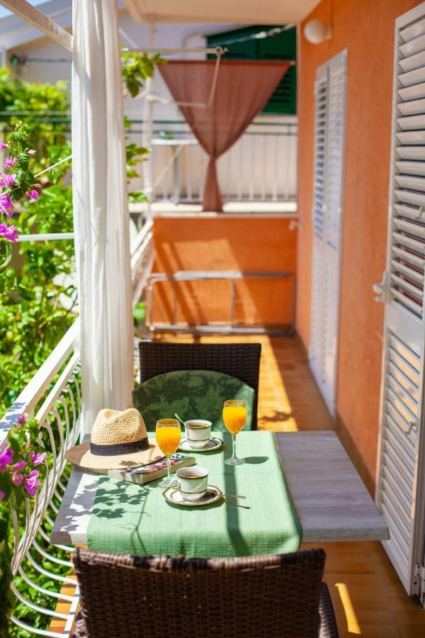 Apartmani "Miso" Podgora Buitenkant foto