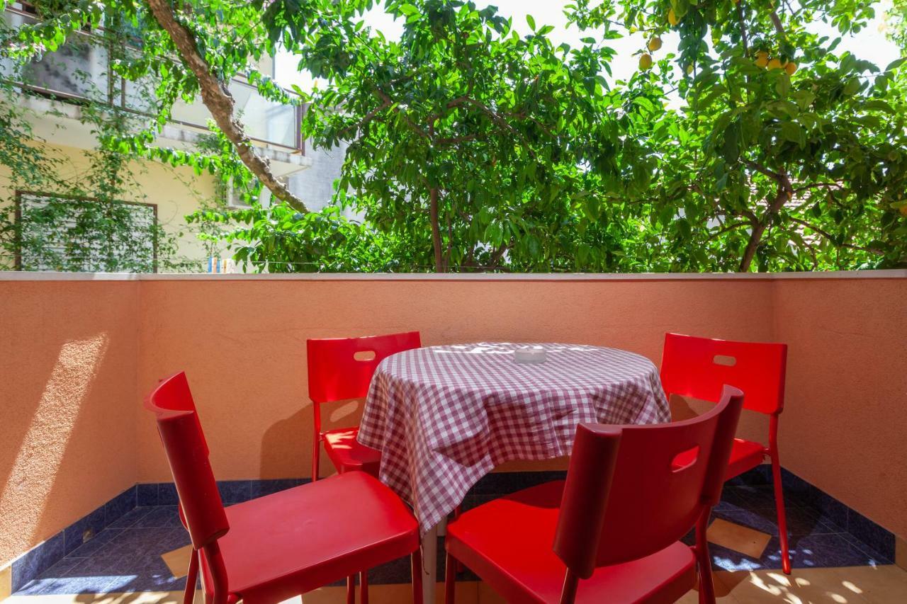 Apartmani "Miso" Podgora Buitenkant foto